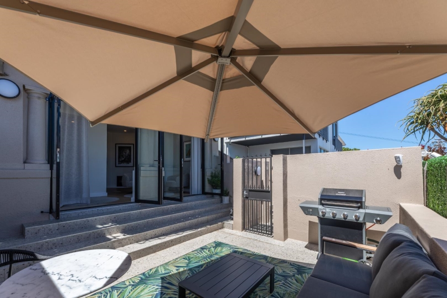 To Let 2 Bedroom Property for Rent in Sea Point Western Cape